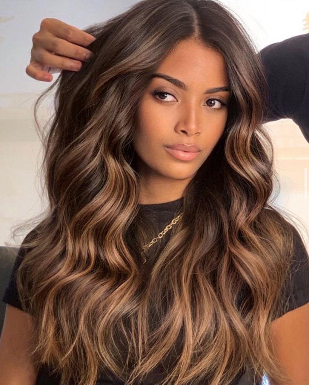 Exquisite Golden Highlights for Summer